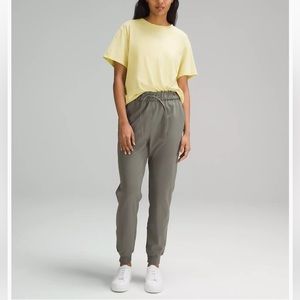 Lululemon Stretch High Rise Joggers Carob Brown